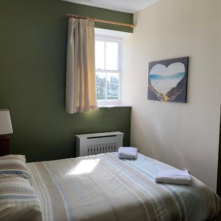 Jersey Accommodation And Activity Centre Gorey Kültér fotó